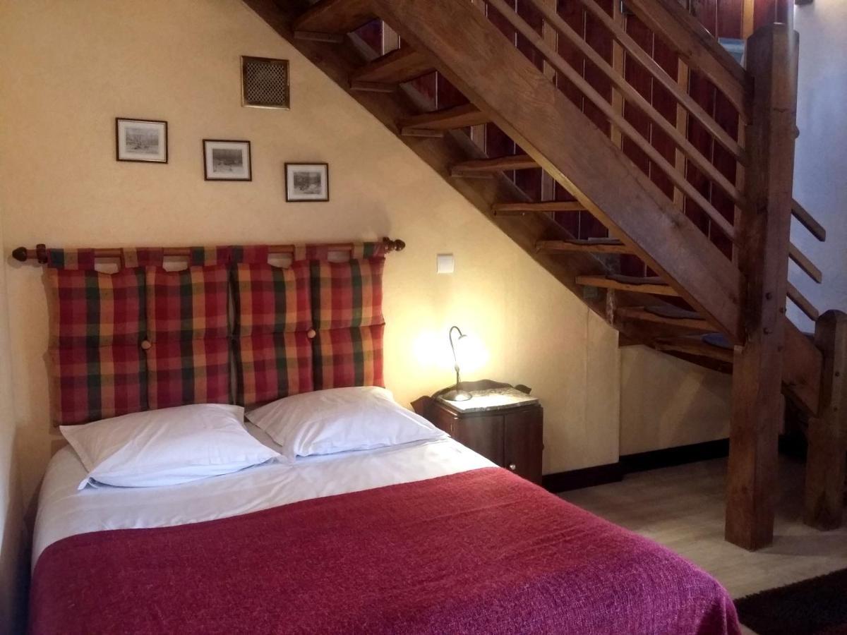 Bed and Breakfast Les Petites Chapelles Saint-Pierre-de-Plesguen Zewnętrze zdjęcie