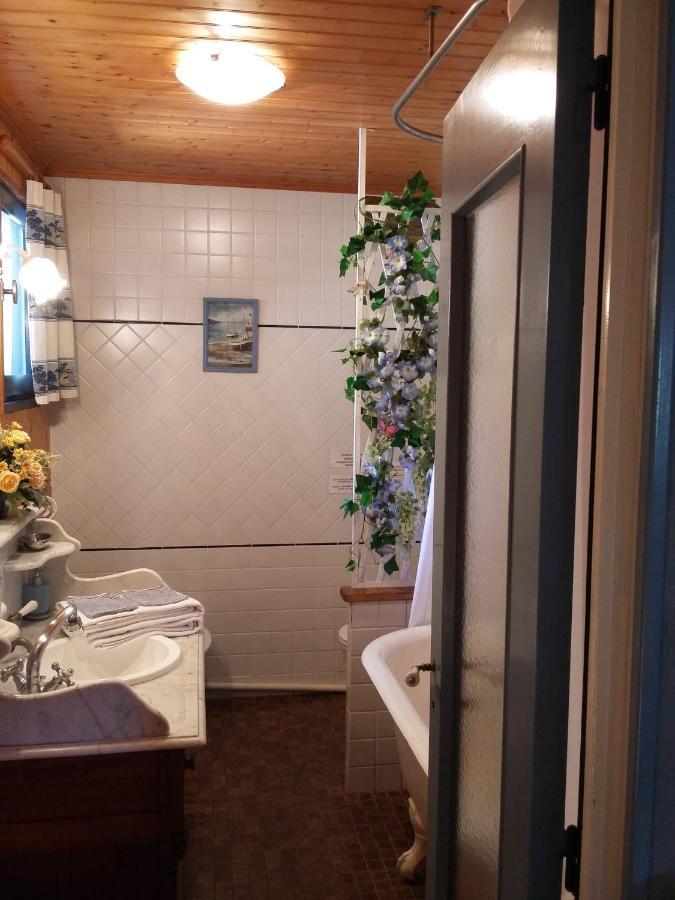 Bed and Breakfast Les Petites Chapelles Saint-Pierre-de-Plesguen Zewnętrze zdjęcie
