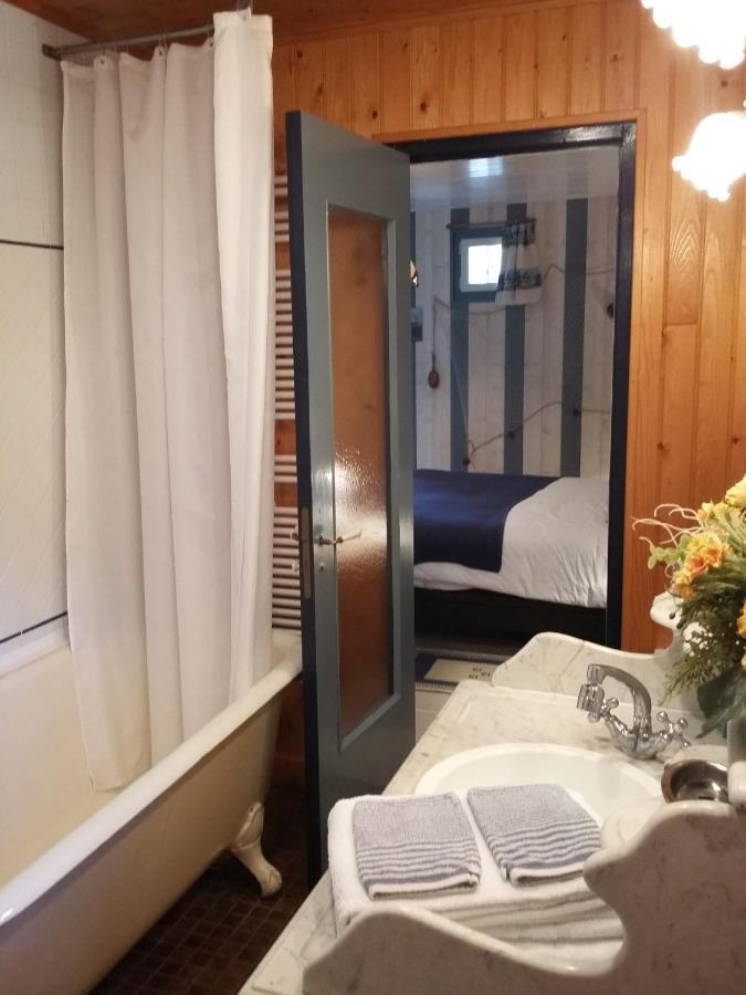 Bed and Breakfast Les Petites Chapelles Saint-Pierre-de-Plesguen Zewnętrze zdjęcie